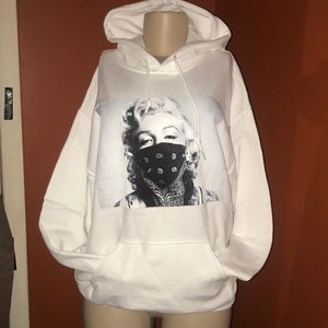 Graphic  Hoddie